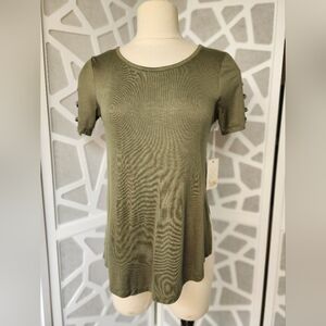 Olive Green Women's Top With Cold Shoulder And Side Slits